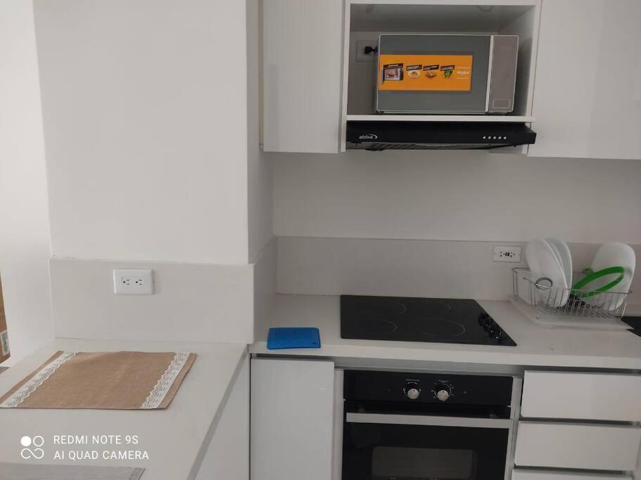 Magnifico Apartamento Con Vista Y Salida Al Mar Санта Марта Екстериор снимка